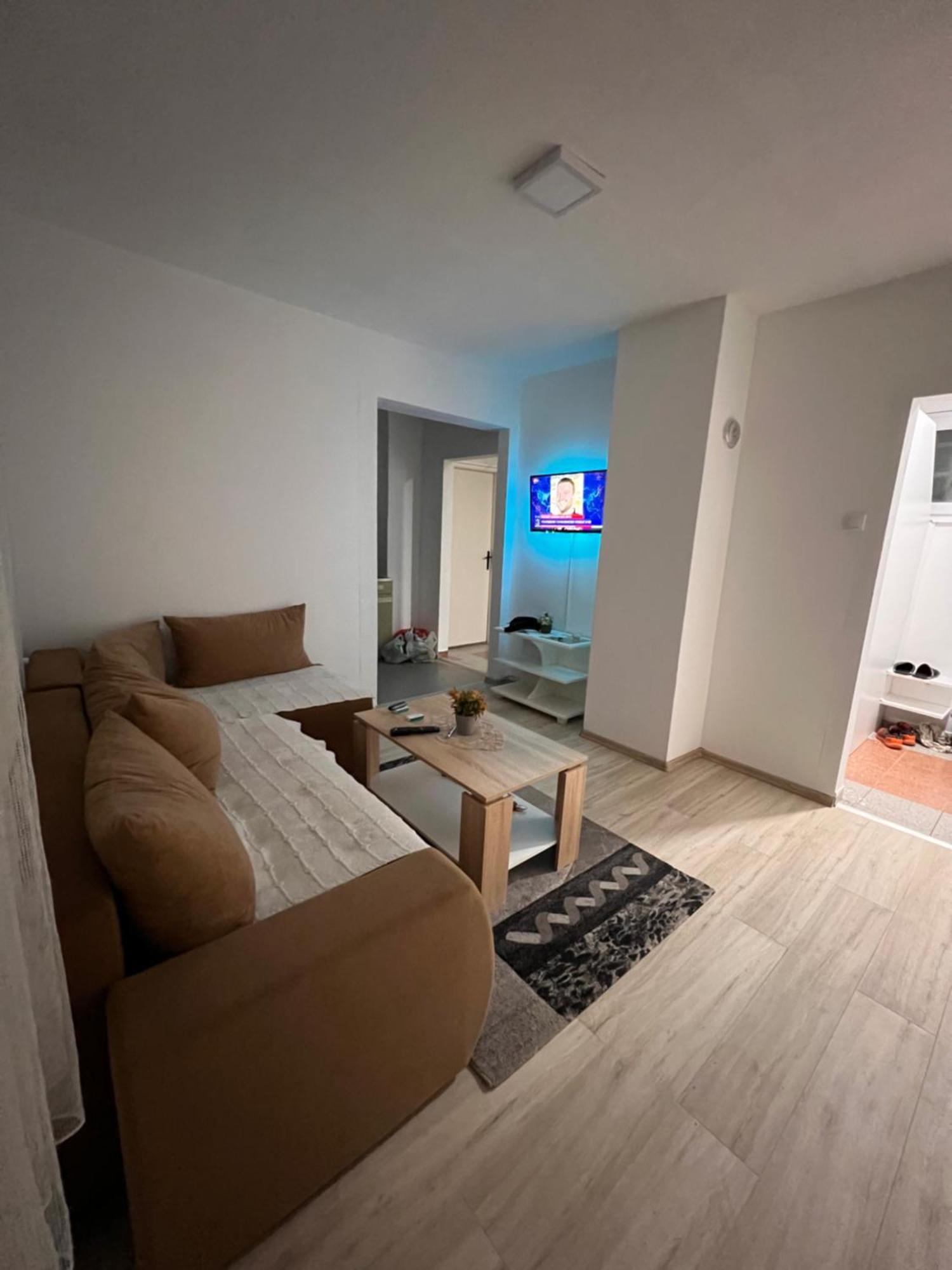 Babici 3 Apartment Hiseti Exterior photo
